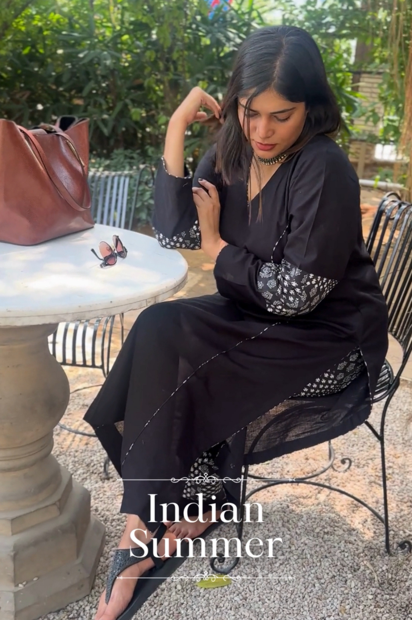 BLACK A-LINE LINEN KURTA AND PRINTED COTTON PANTS SET