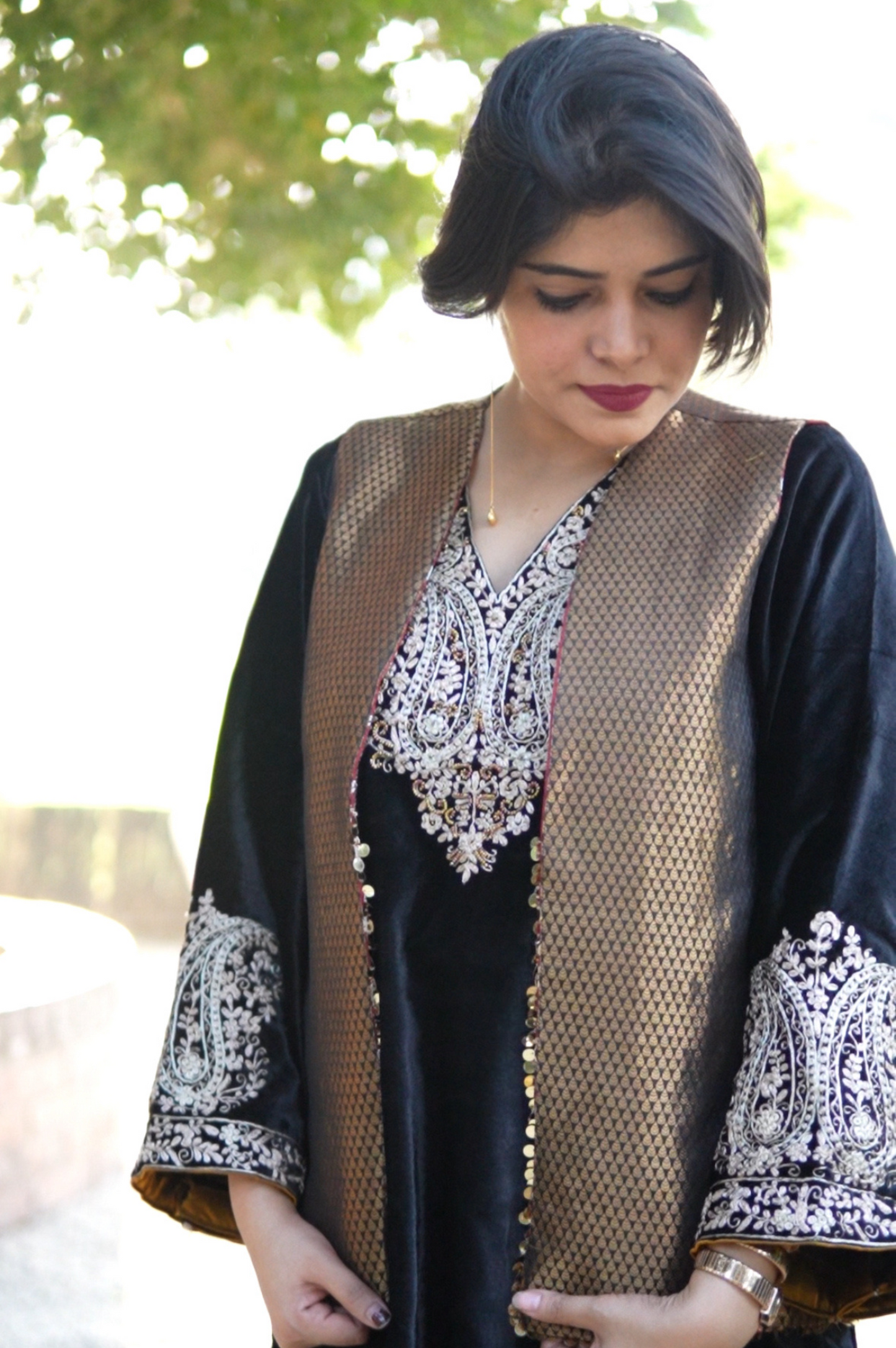 SHIFAARISH BROCADE JACKET