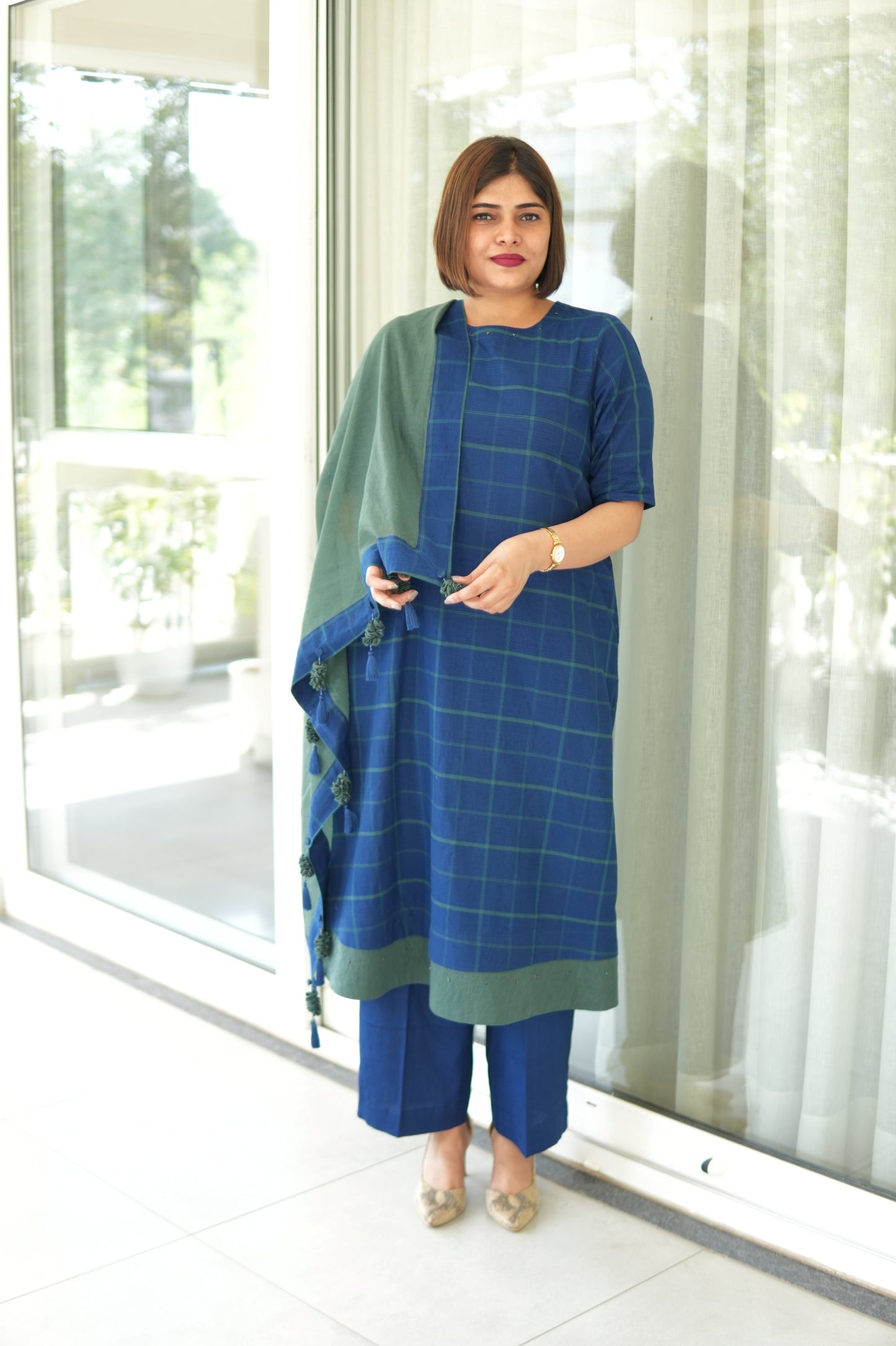 IVY & INK TUNIC SET WITH SCARF