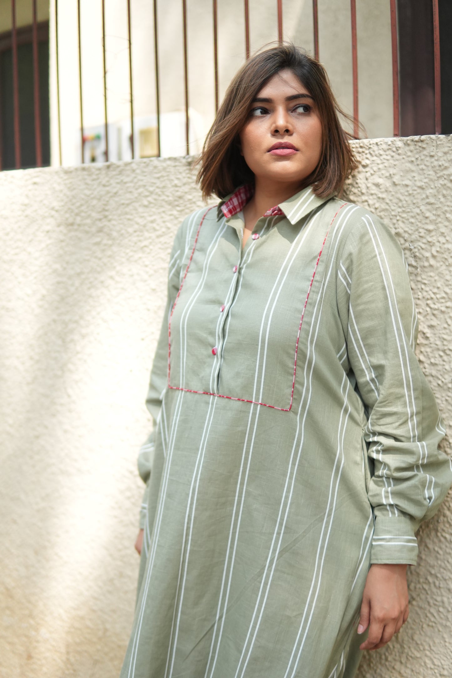 LEHAR LINEN A-LINE CLOSED GHERA LONG KURTA WITH PANTS