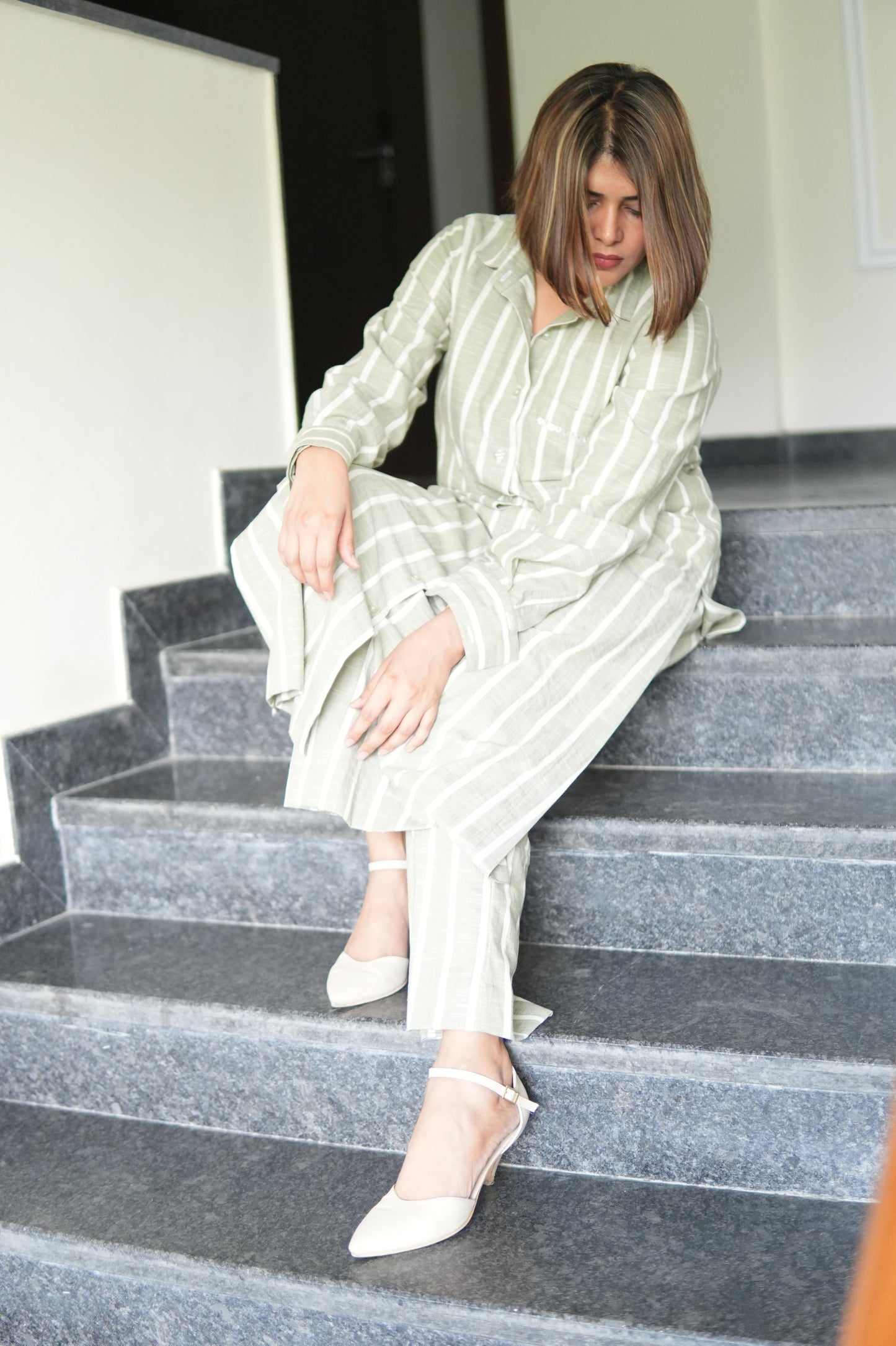 NAZM LINEN LONG SLEEVES KURTA AND PANTS