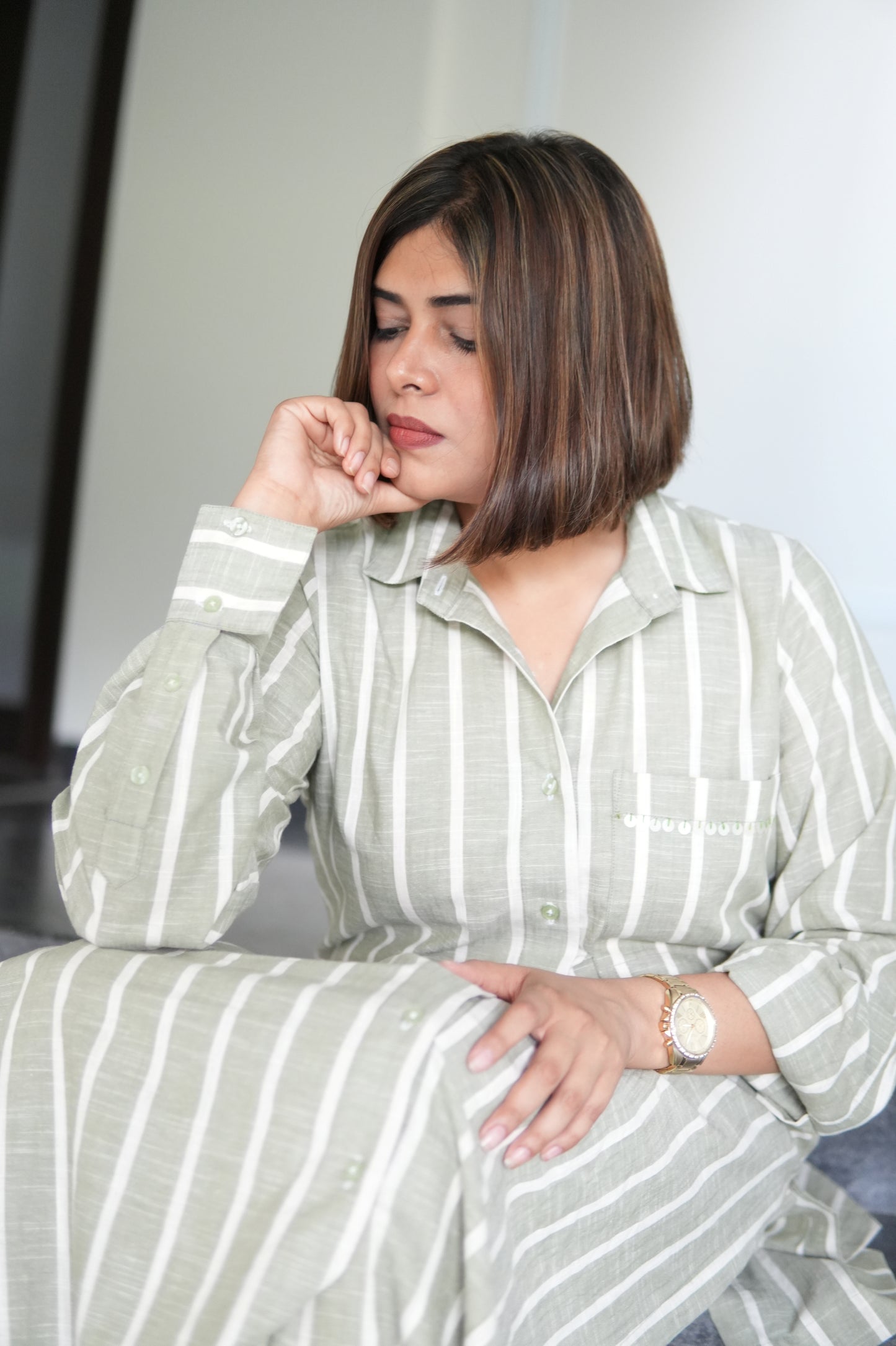 NAZM LINEN LONG SLEEVES KURTA AND PANTS