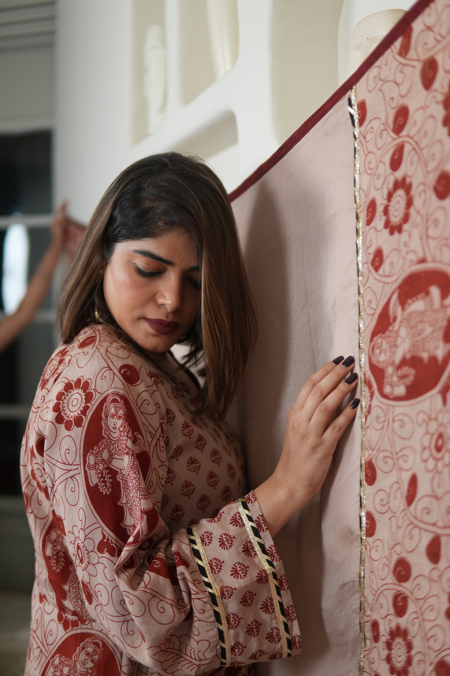 GULKAND NAYIKA KALAMKARI EMBROIDERED KURTA SET