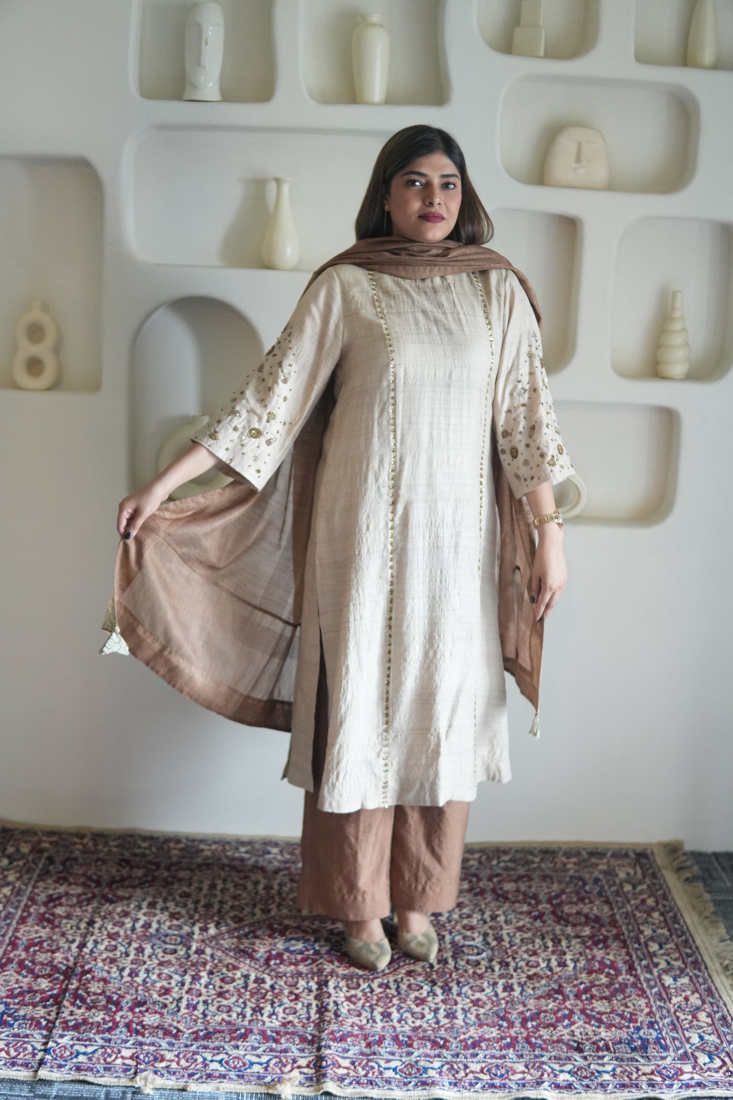 KHAAS GUL RAW SILK TUNIC AND PANTS WITH DUPATTA