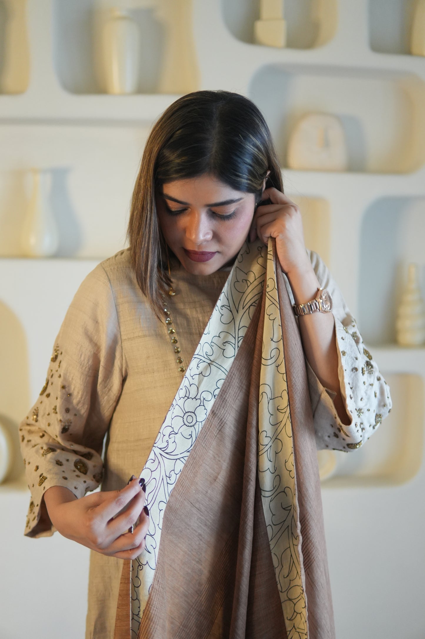 KHAAS GUL RAW SILK TUNIC AND PANTS WITH DUPATTA