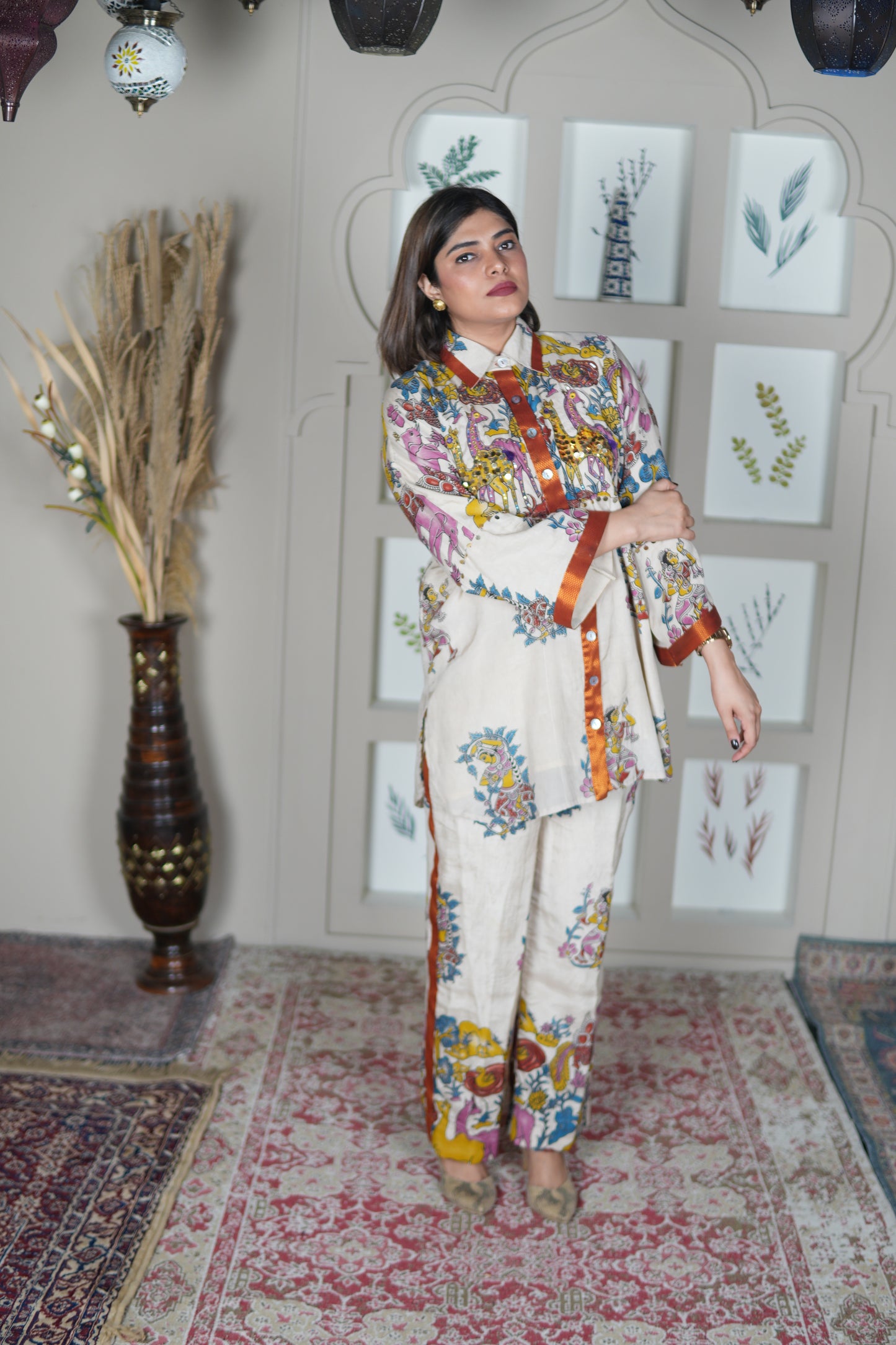NAYANTARA IVORY KALAMKARI SHIRT AND PANTS SET