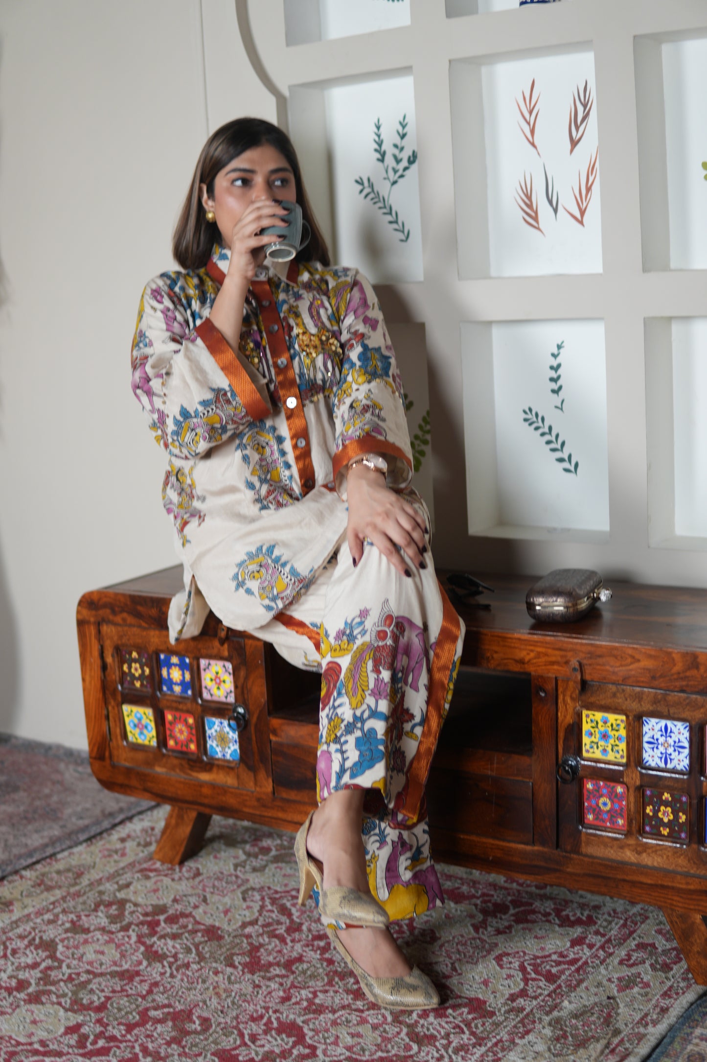 NAYANTARA IVORY KALAMKARI SHIRT AND PANTS SET