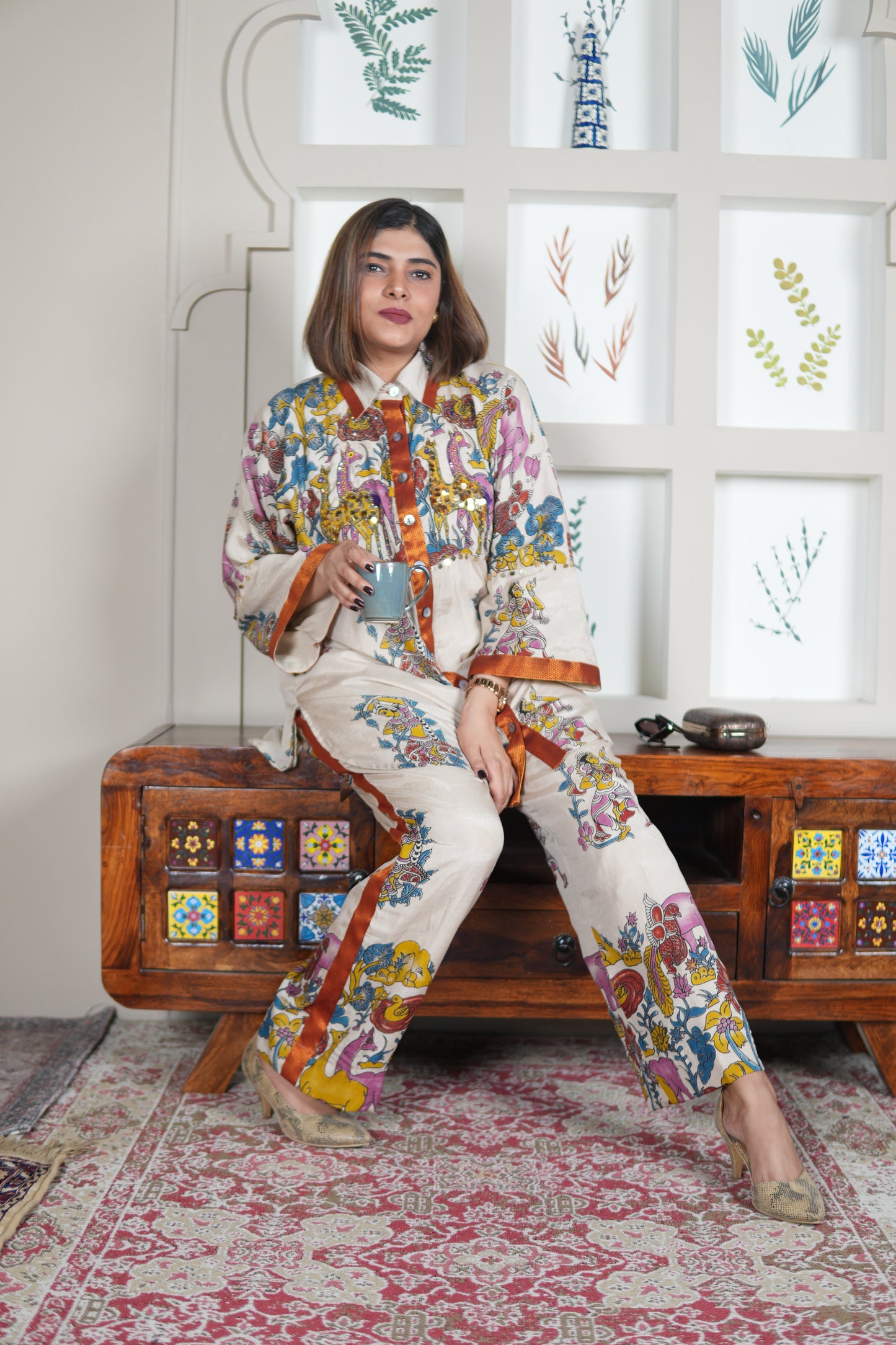 NAYANTARA IVORY KALAMKARI SHIRT AND PANTS SET