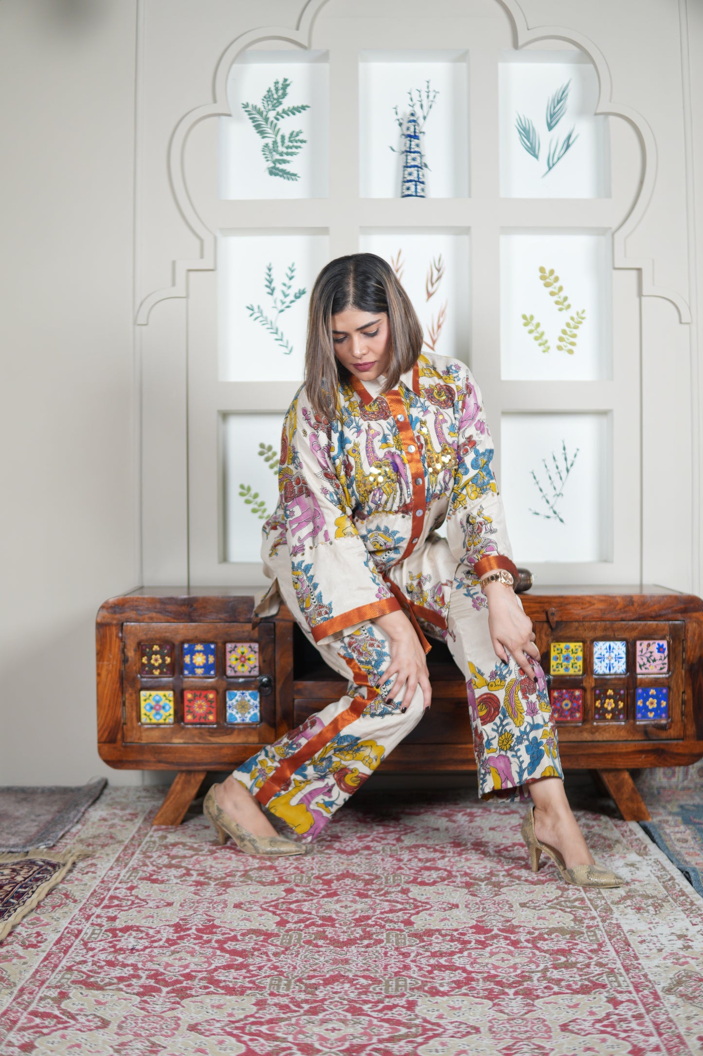 NAYANTARA IVORY KALAMKARI SHIRT AND PANTS SET