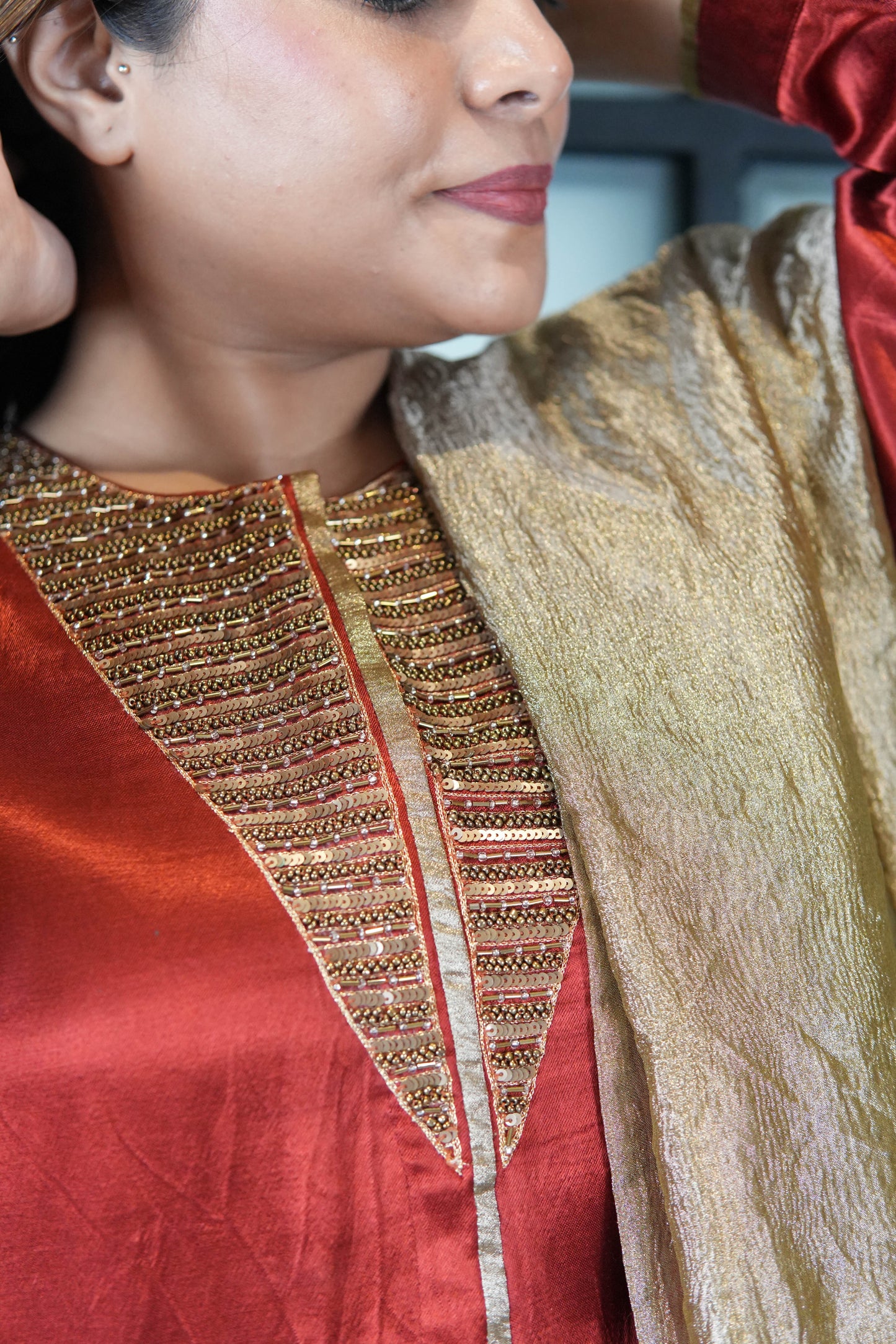 NOOR-E-IFRA MAROON MASHRU KURTA SET