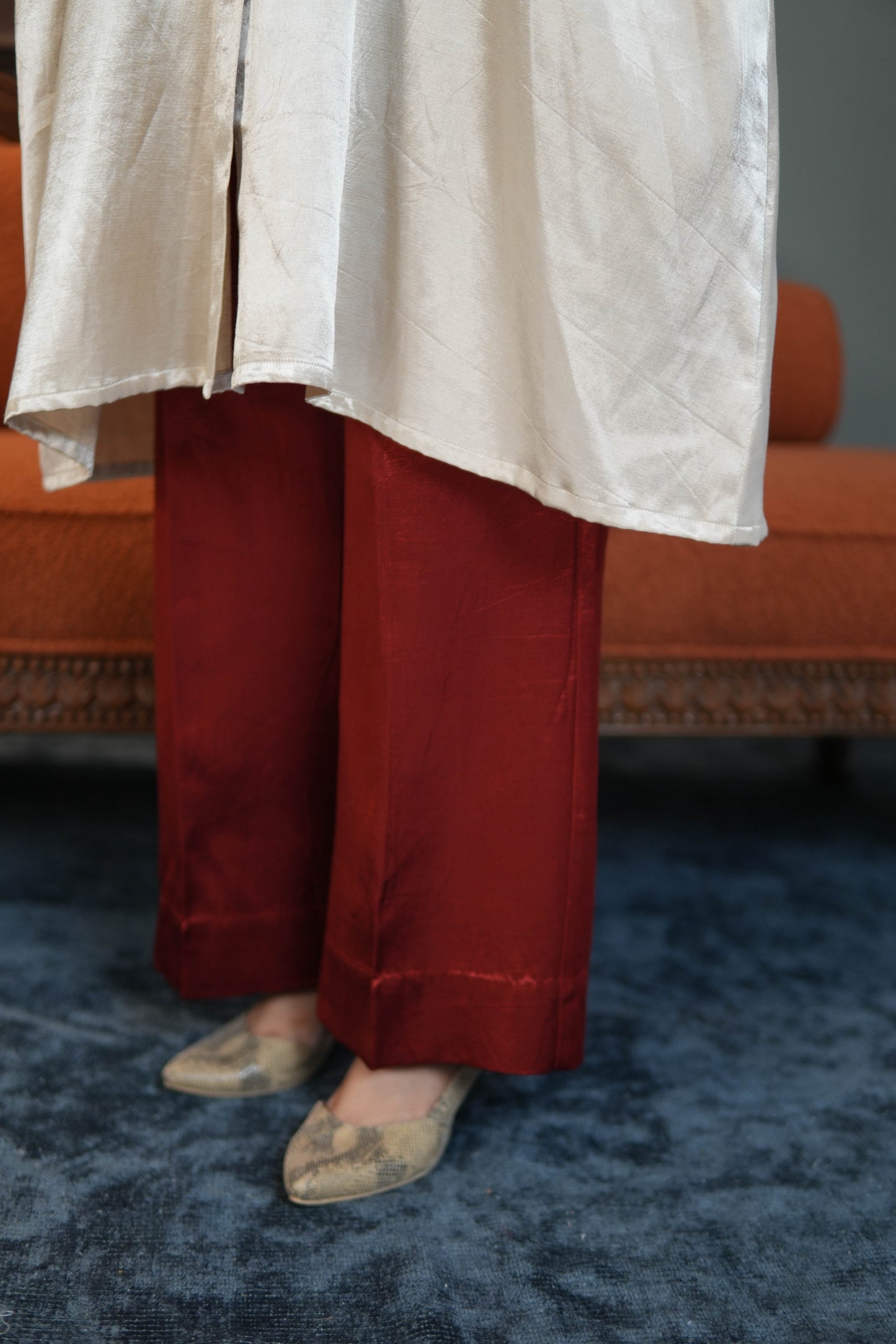SUURKH SAFAID MASHRU SHIRT AND PANTS SET