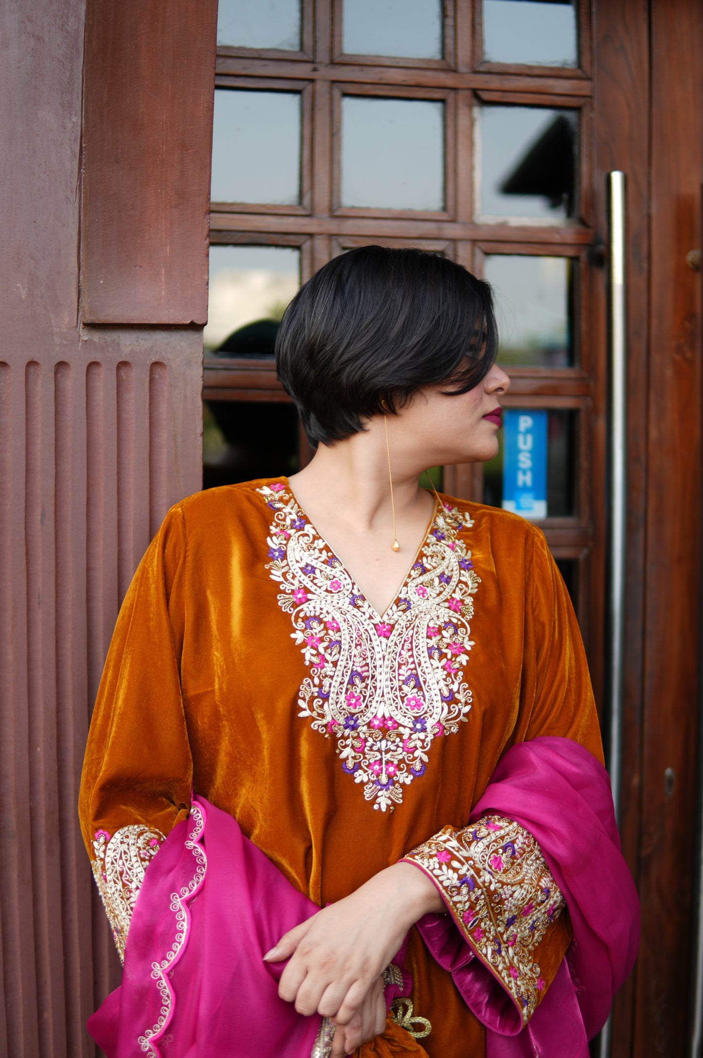 NOOR CHOGA