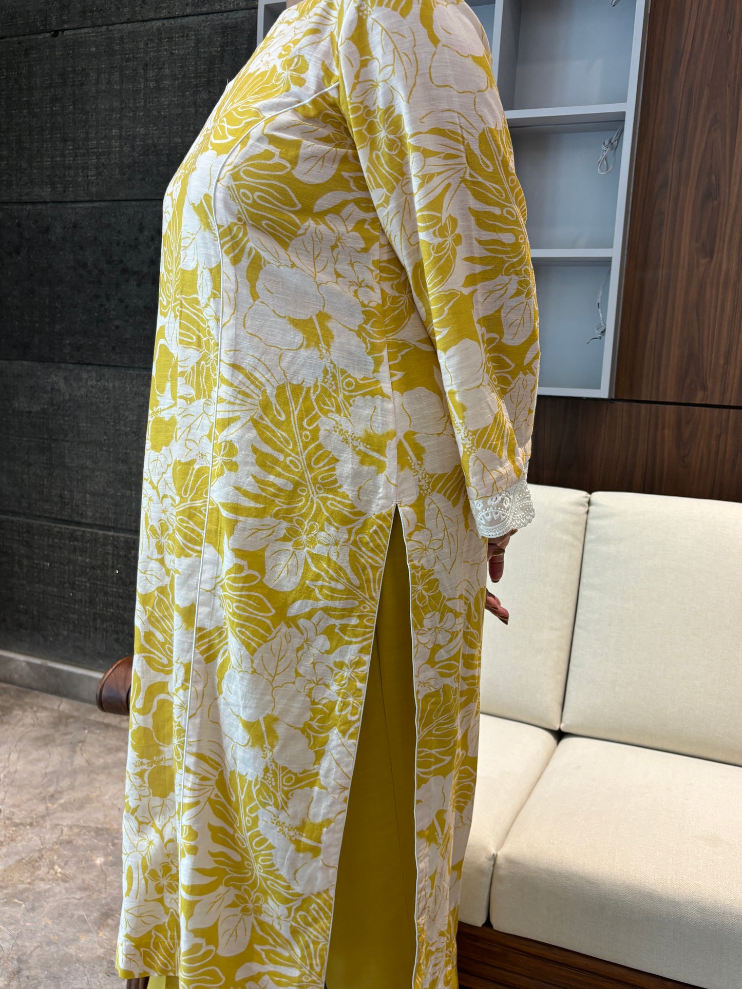 LAMHA LIME LINEN KURTA AND PANTS SET