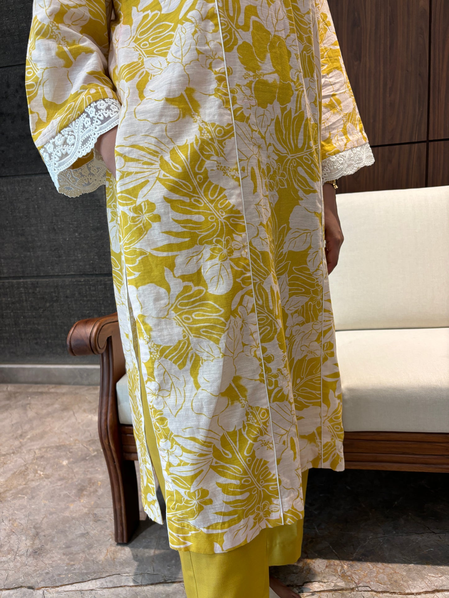 LAMHA LIME LINEN KURTA AND PANTS SET