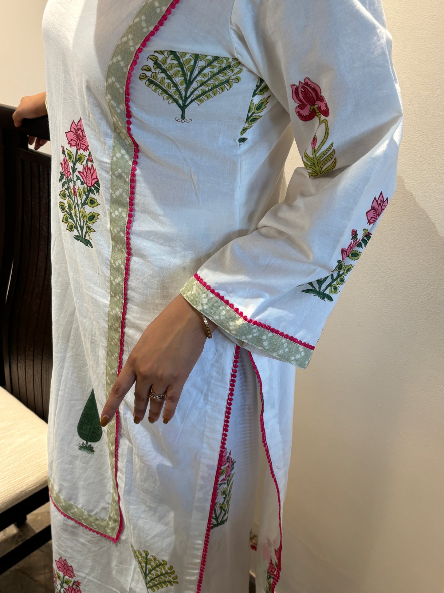 JAIPURI HANDBLOCKED OFF-WHITE COTTON KURTA AND PANT SET