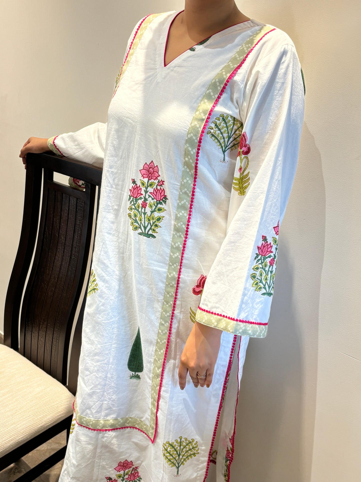 JAIPURI HANDBLOCKED OFF-WHITE COTTON KURTA AND PANT SET