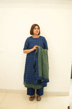 IVY & INK TUNIC SET WITH SCARF