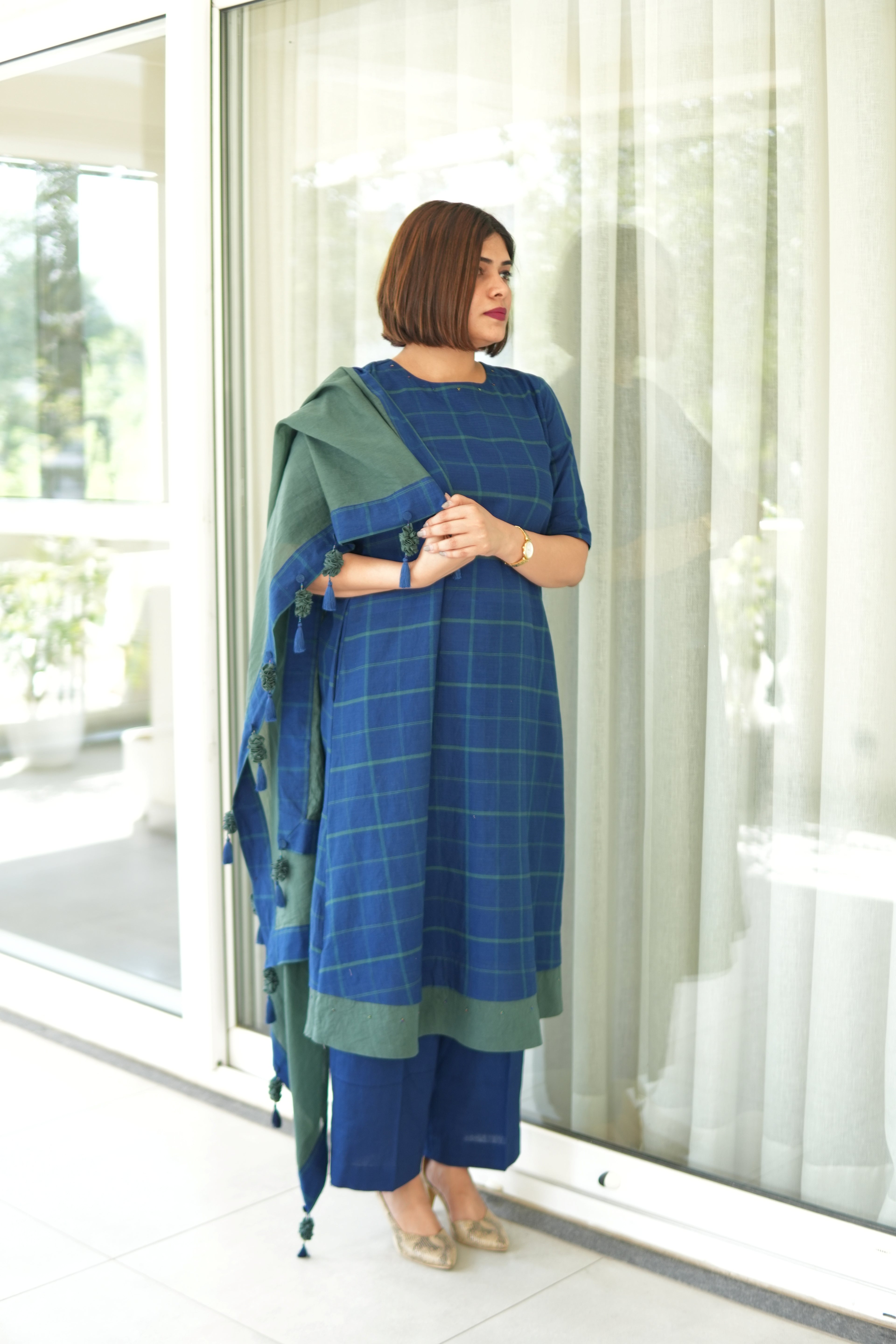 IVY & INK TUNIC SET WITH SCARF