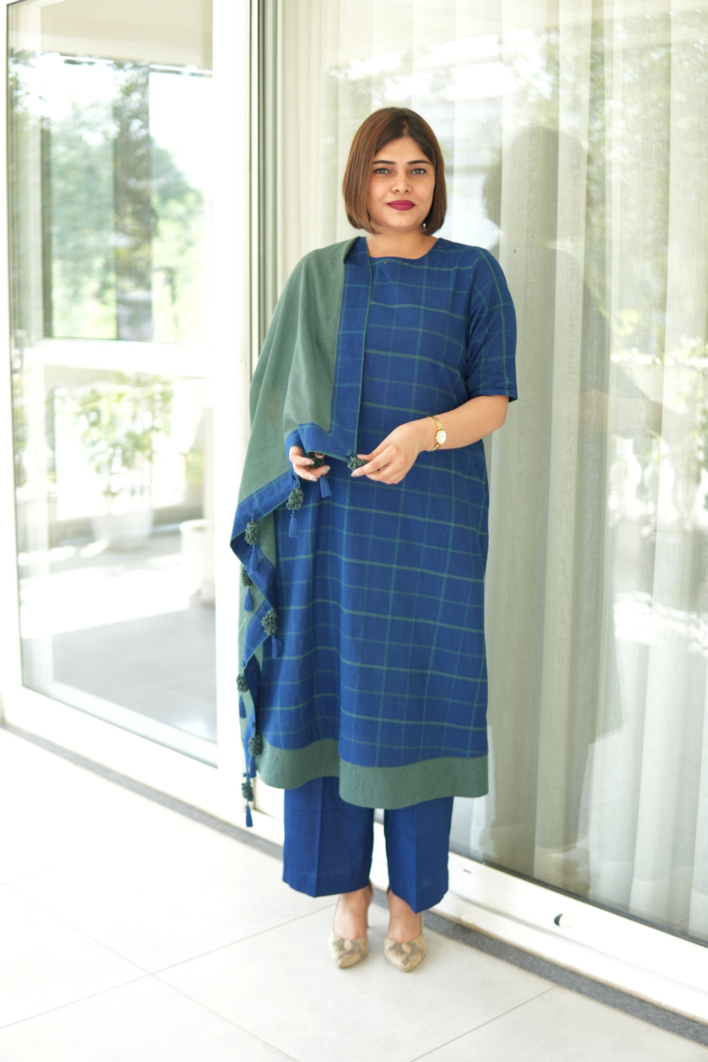 IVY & INK TUNIC SET WITH SCARF