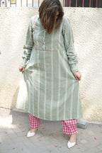 LEHAR LINEN A-LINE CLOSED GHERA LONG KURTA WITH PANTS