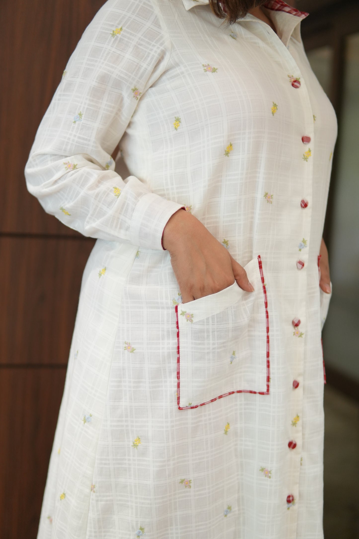 WHITE LILY LONG COTTON BUTTONED SHIRT WITH PANTS