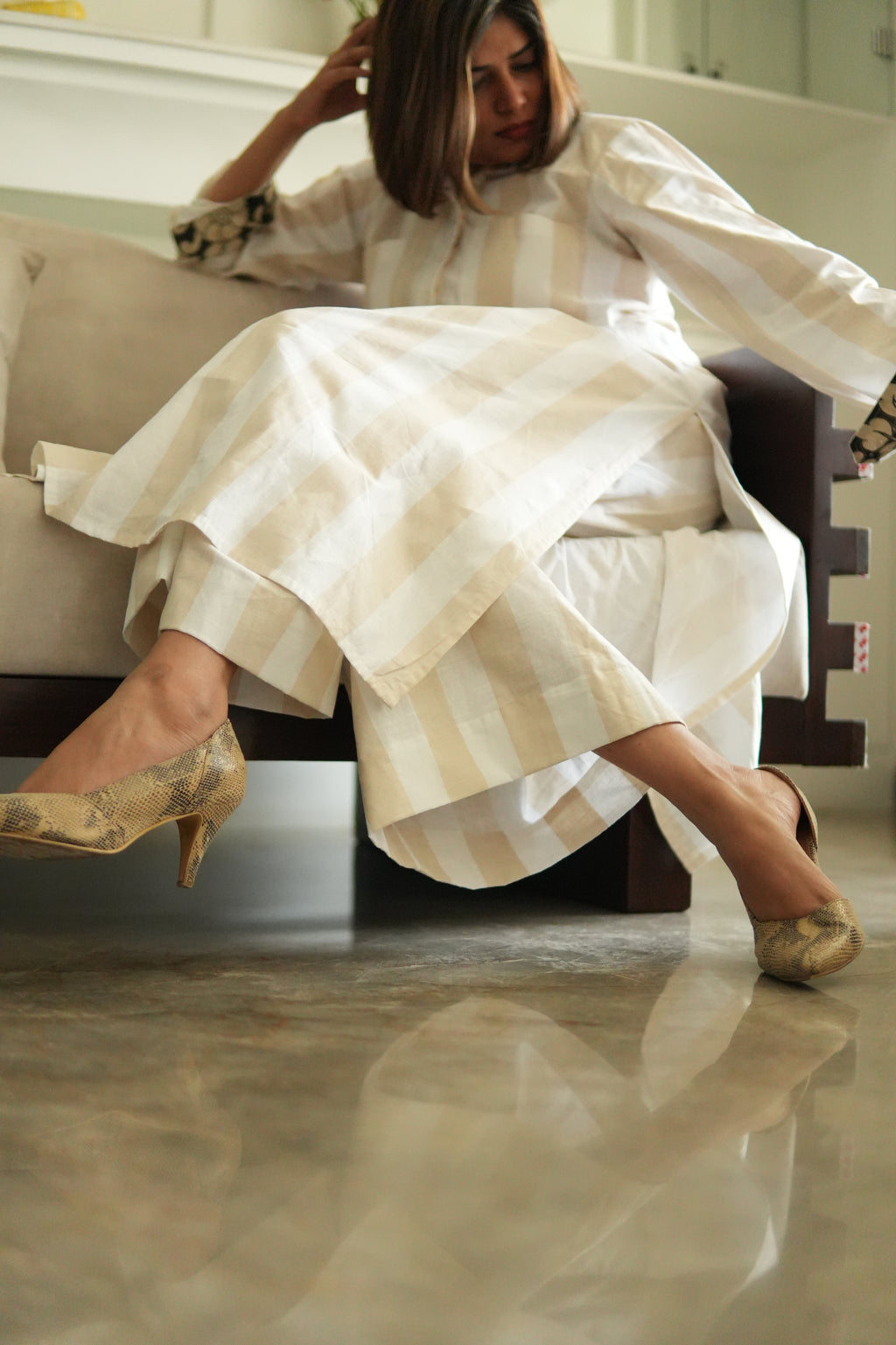 SAAZ LINEN IVORY AND BEIGE KURTA AND PANTS