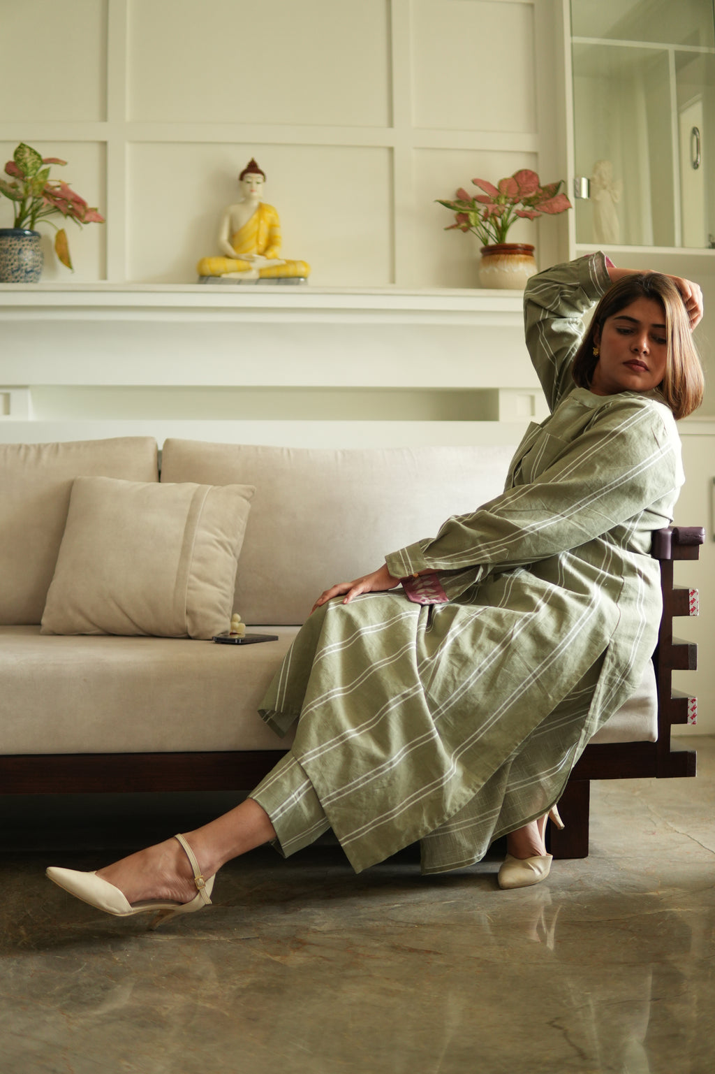 GULZAR OLIVE LINEN KURTA AND PANTS