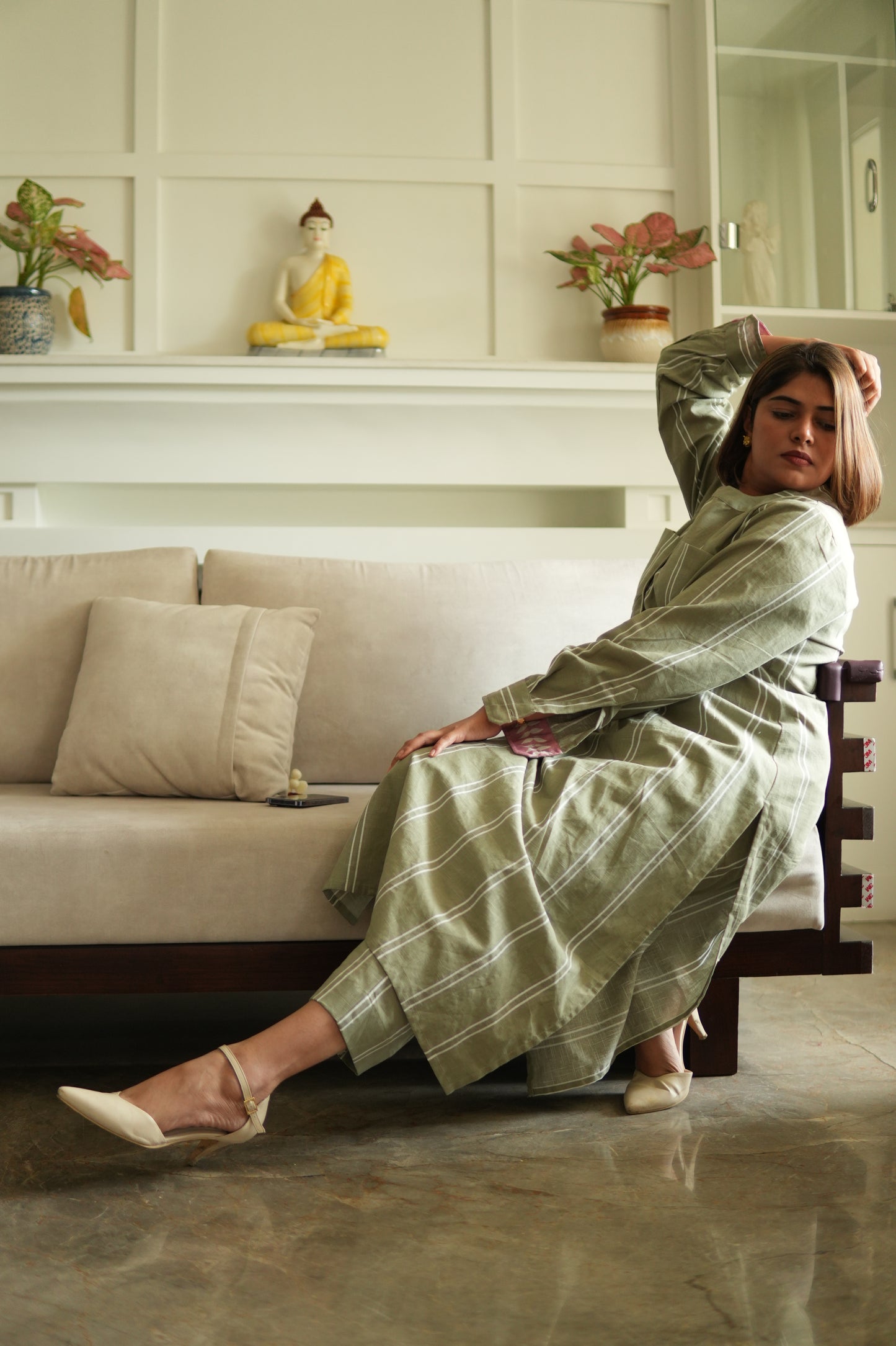 GULZAR OLIVE LINEN KURTA AND PANTS