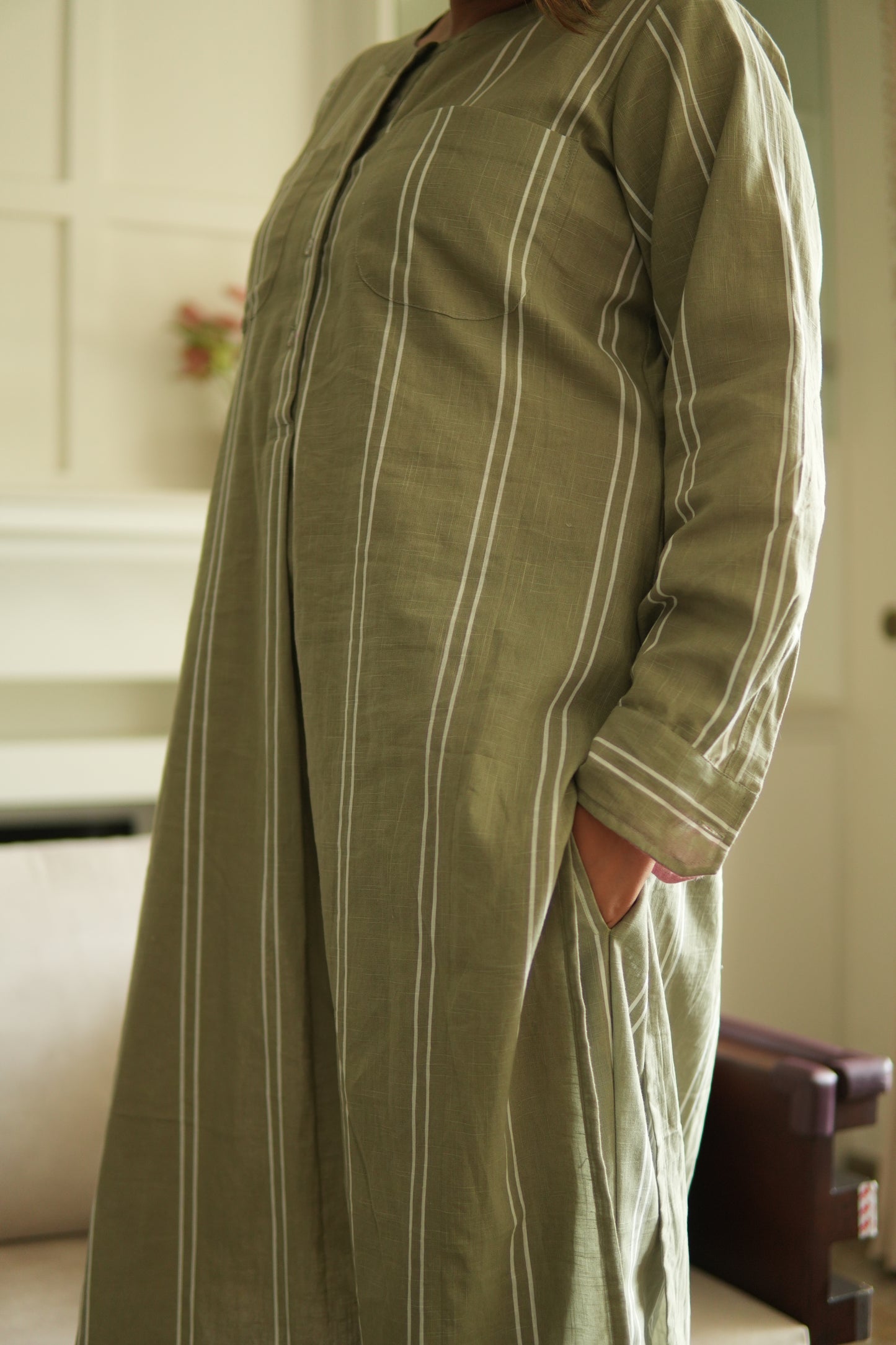 GULZAR OLIVE LINEN KURTA AND PANTS