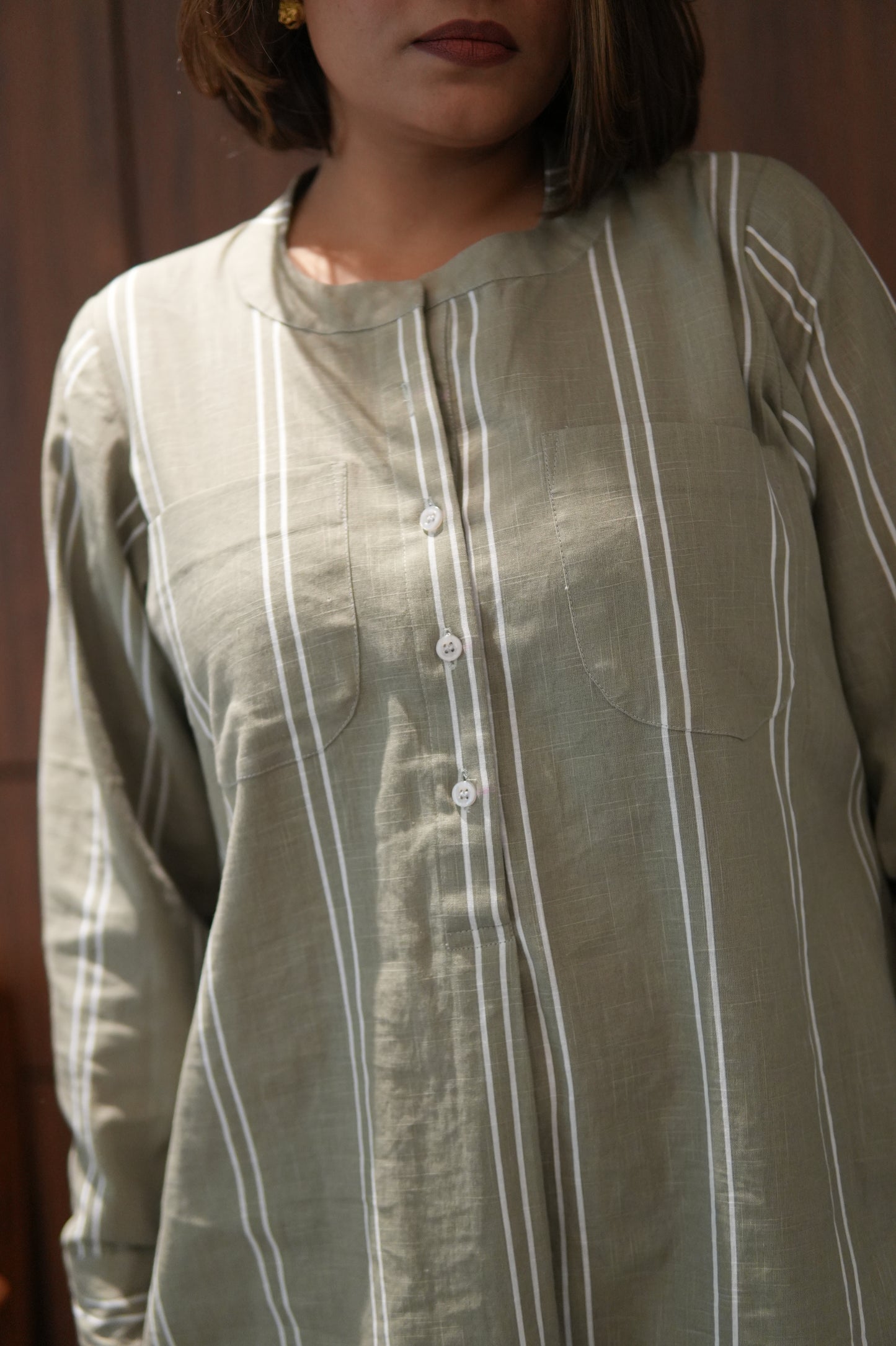 GULZAR OLIVE LINEN KURTA AND PANTS