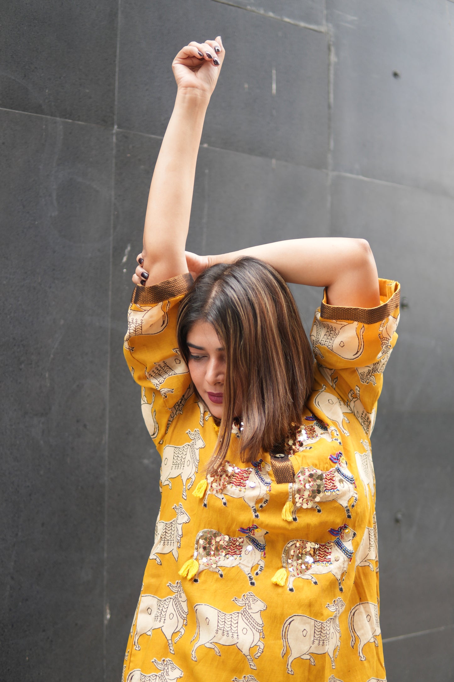 NANDI MUSTARD KALAMKARI SHORT LENGTH KURTA AND PANTS