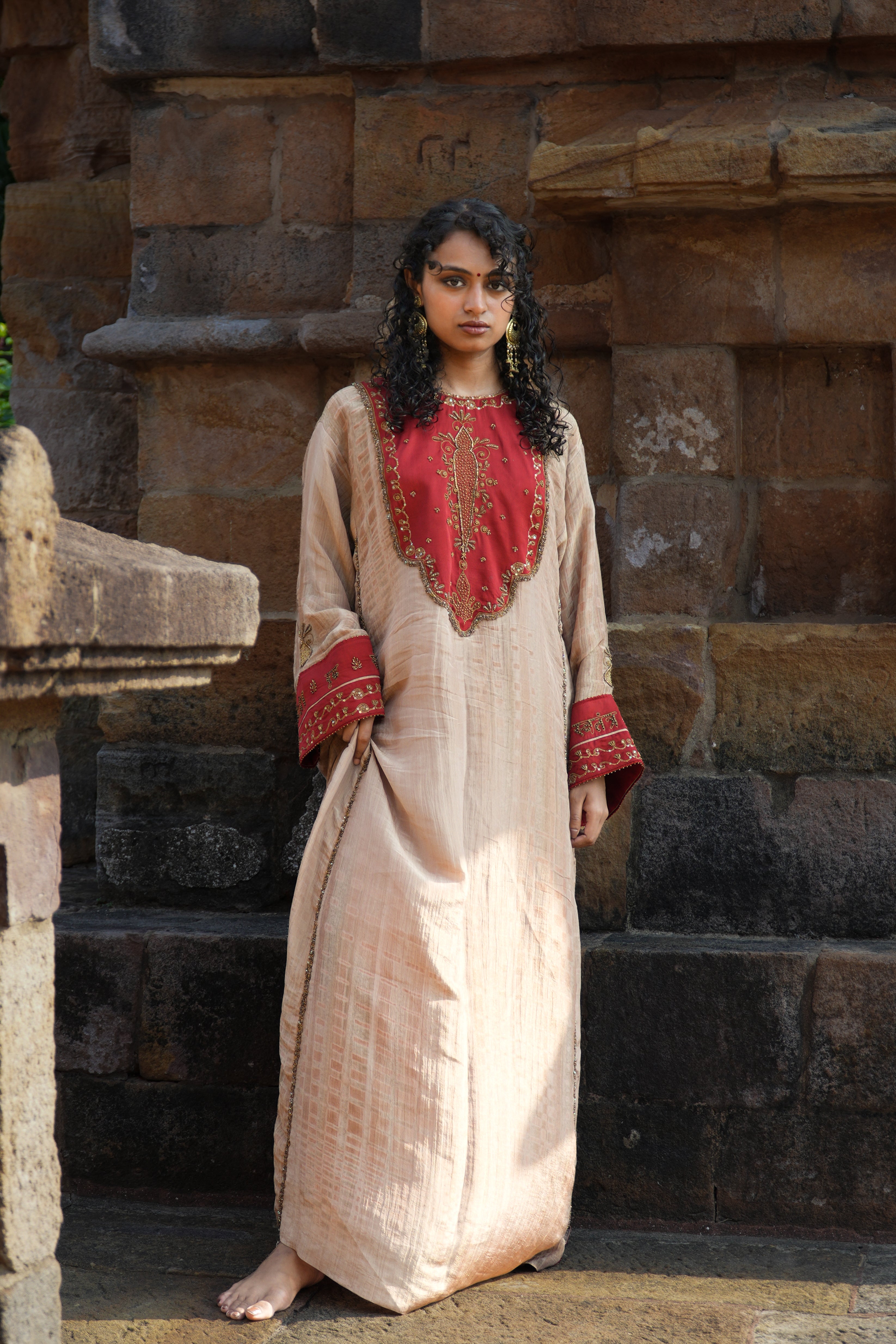 RUHAANI Hand-Embroidered Crushed Chanderi Tissue Kurta Set