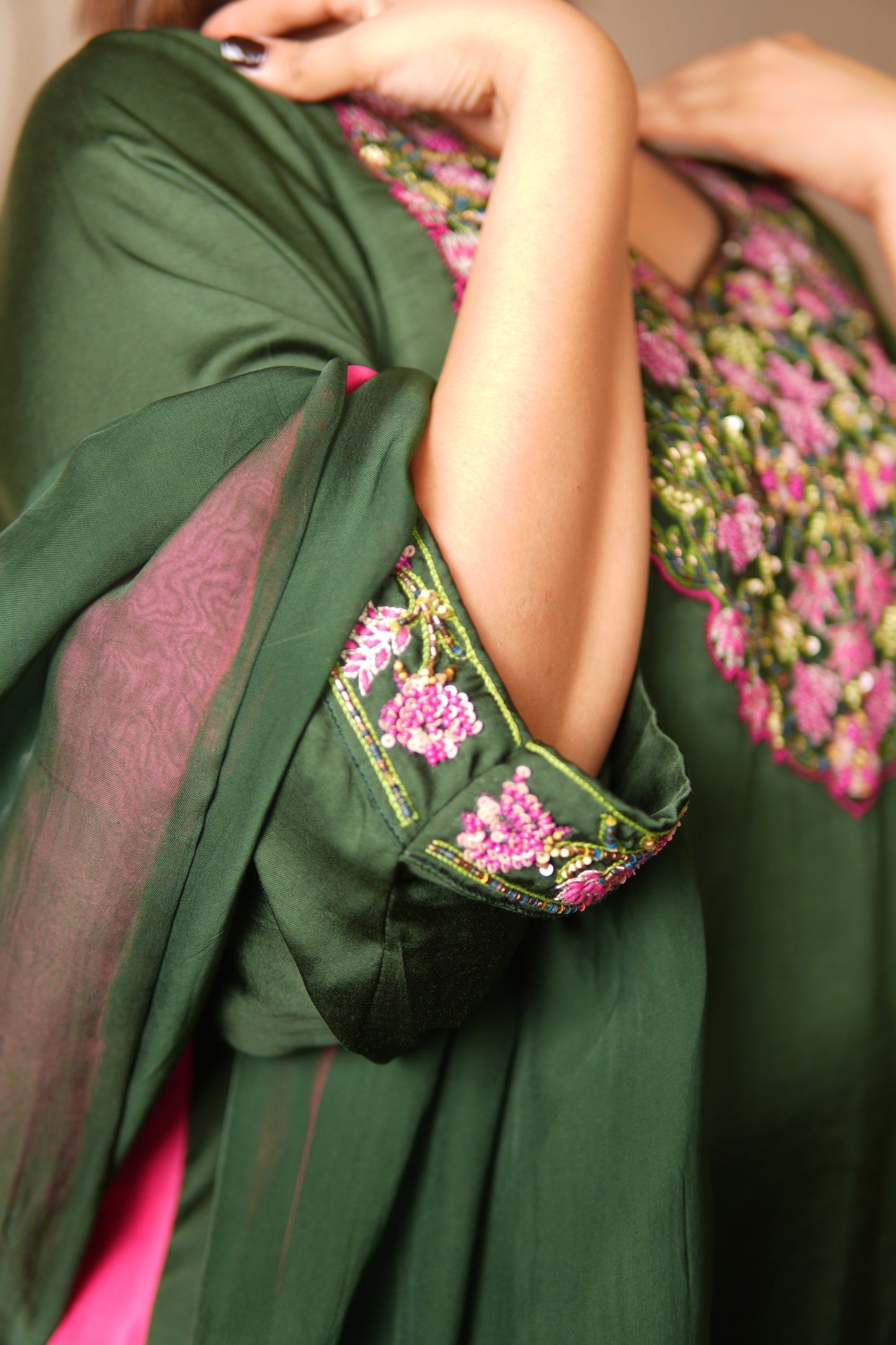 GULBAHAR FLORAL EMBROIDERED KURTA SET