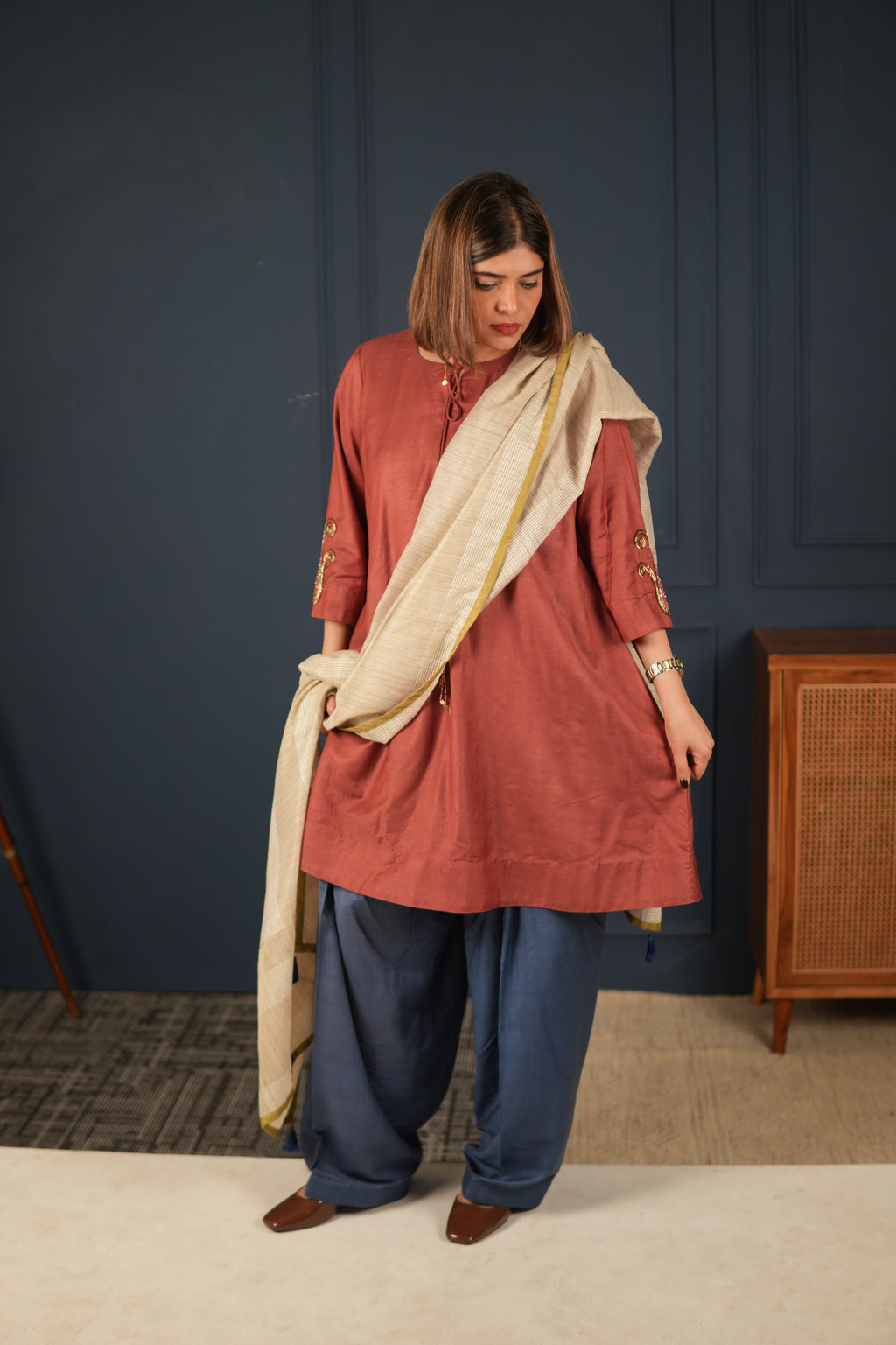 GULABI SHAAM – HANDLOOM SILK-COTTON KURTA SET WITH FARSHI SHALWAR