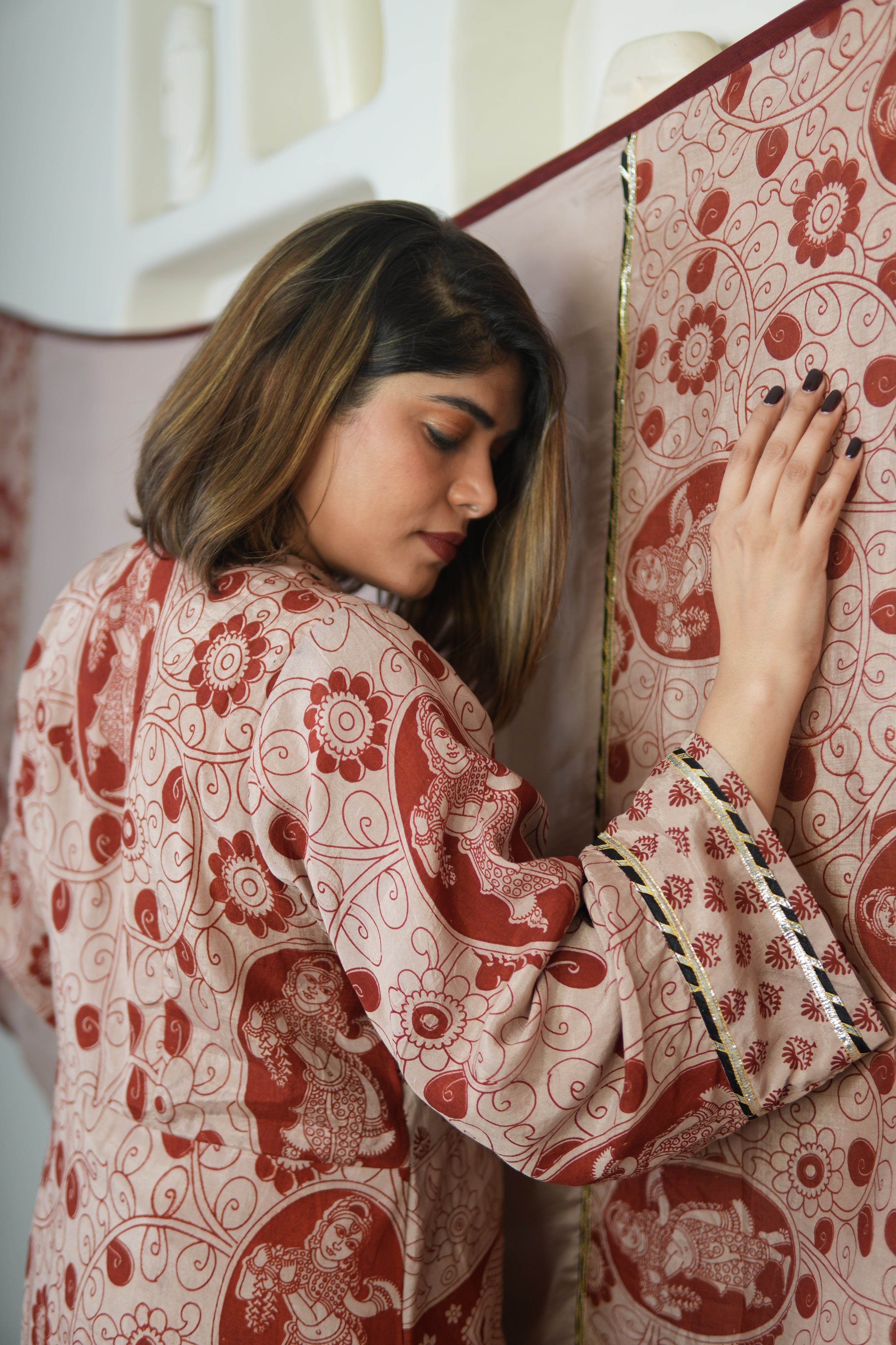 GULKAND NAYIKA KALAMKARI EMBROIDERED KURTA SET