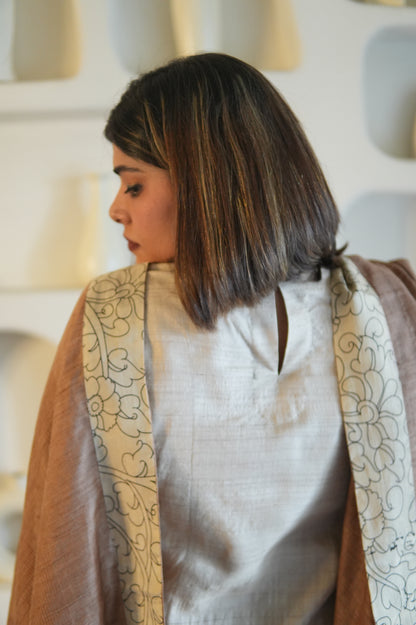 KHAAS GUL RAW SILK TUNIC AND PANTS WITH DUPATTA