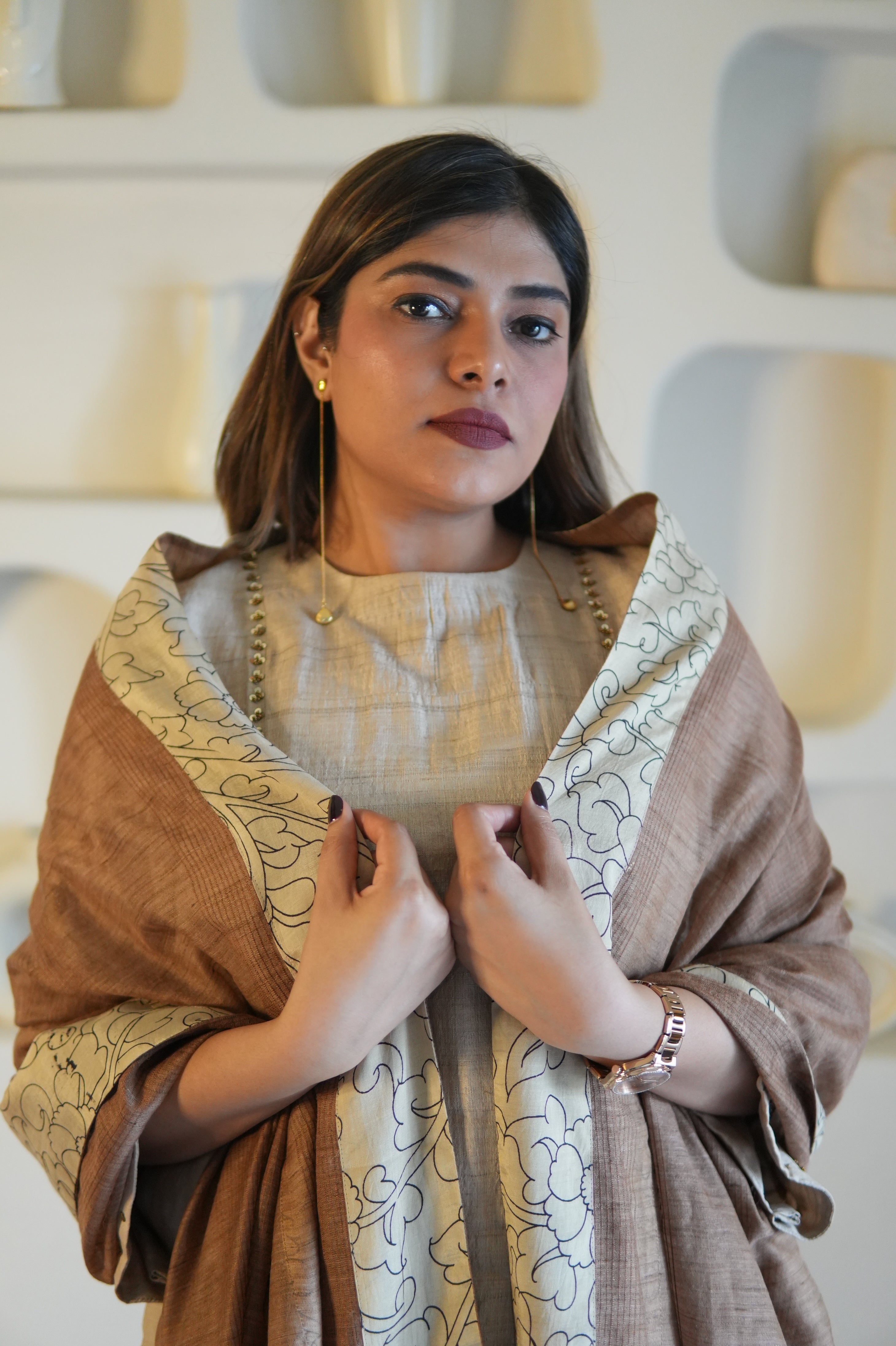Khaas Gul Raw Silk Tunic And Pants With Dupatta