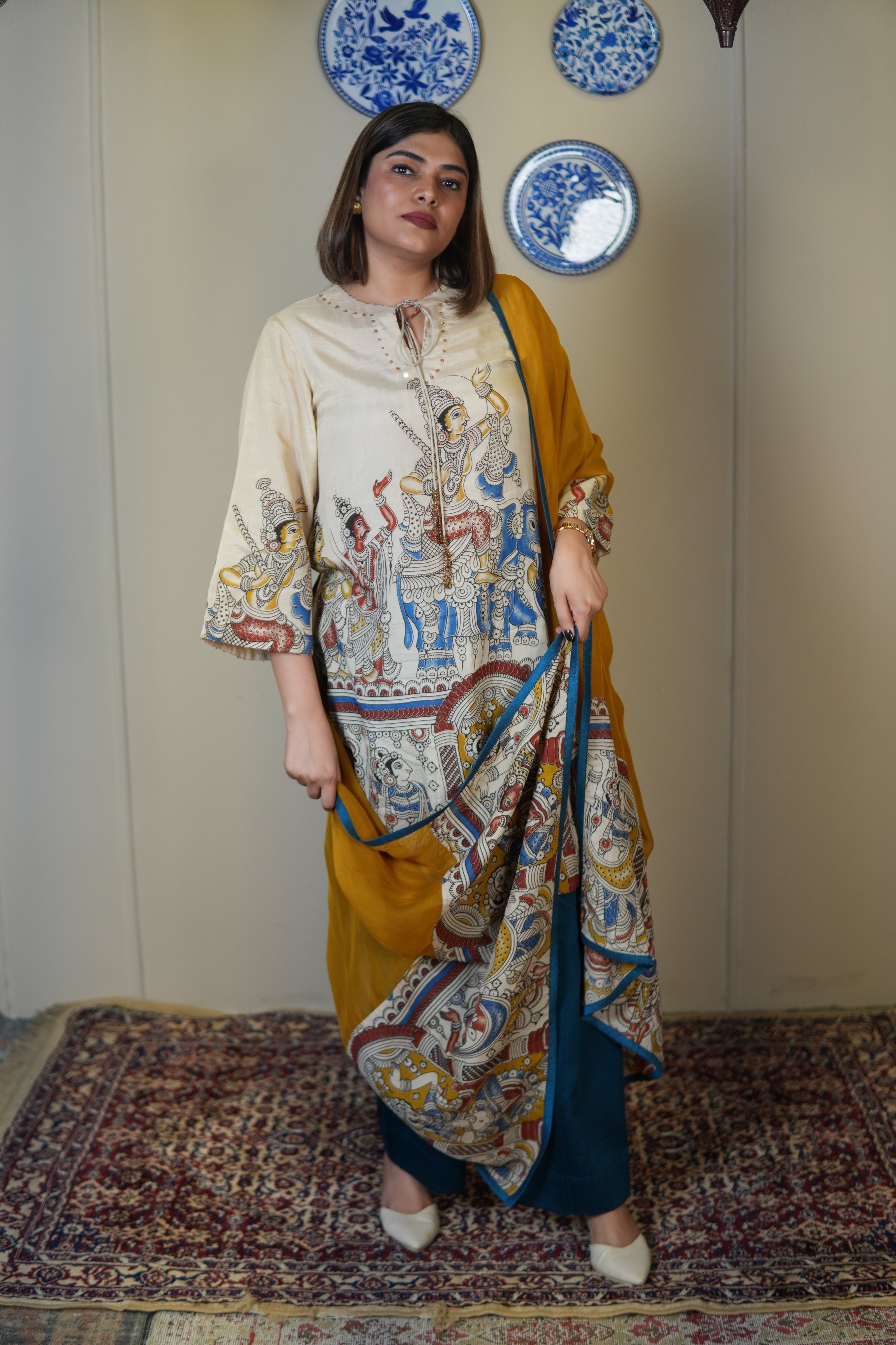 NEEL KESAR SHORT KURTA SET