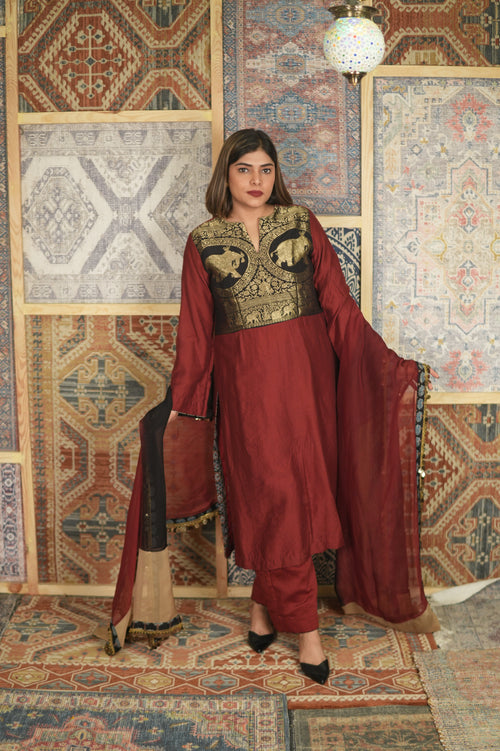 Gulaab-Baagh Chanderi Cotton Floral Kurta Set with Organza Dupatta