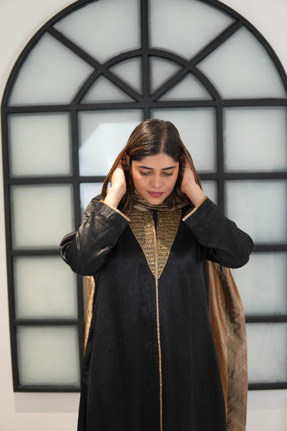 NOOR-E-SHAAM MASHRU SILK KURTA SET