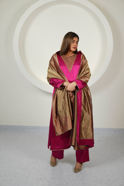 NOOR-E-FIROZA FUSCHIA MASHRU KURTA SET