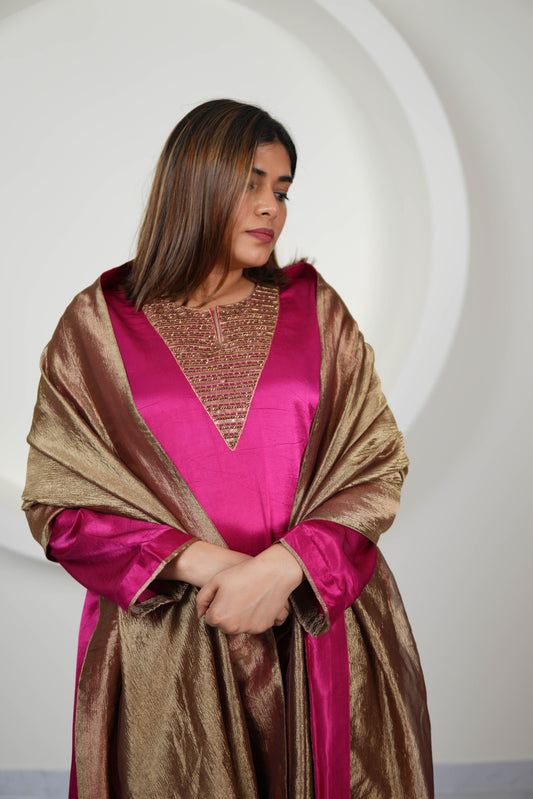 NOOR-E-FIROZA FUSCHIA MASHRU KURTA SET