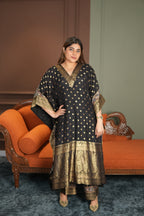 Noor-e-Zeba Black Dola Silk Kaftan Set with Banarasi Brocade