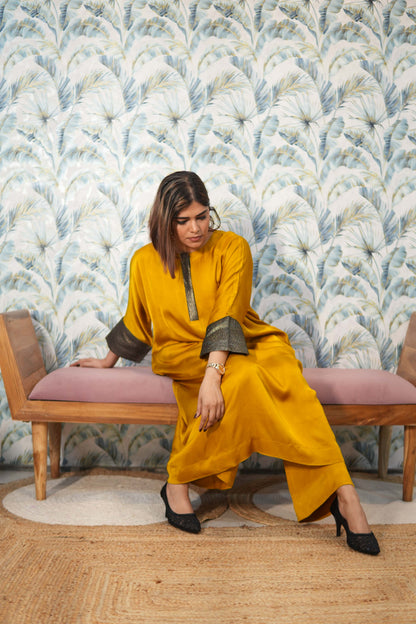 Suvarna Modal Silk Kurta Set