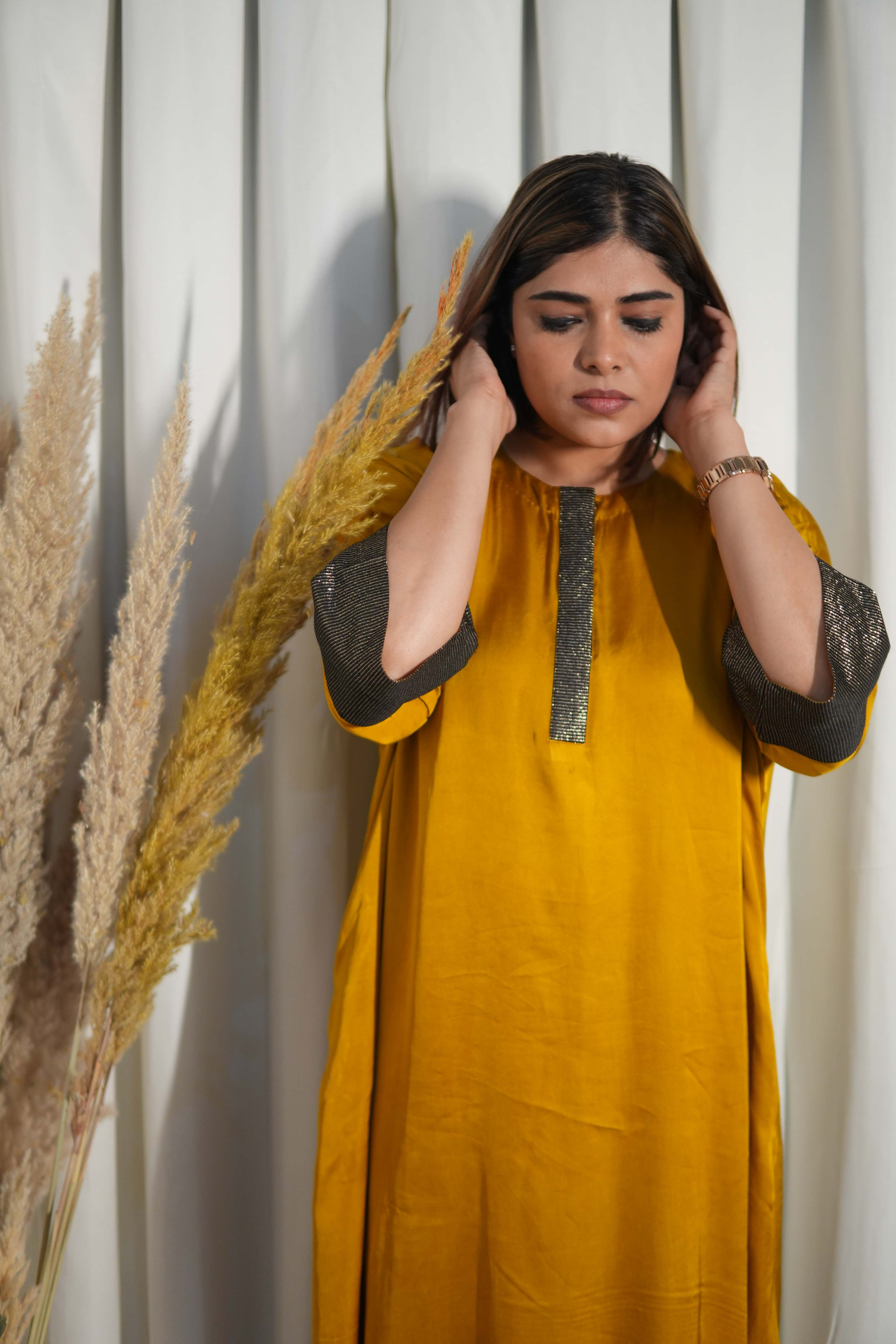 Suvarna Modal Silk Kurta Set