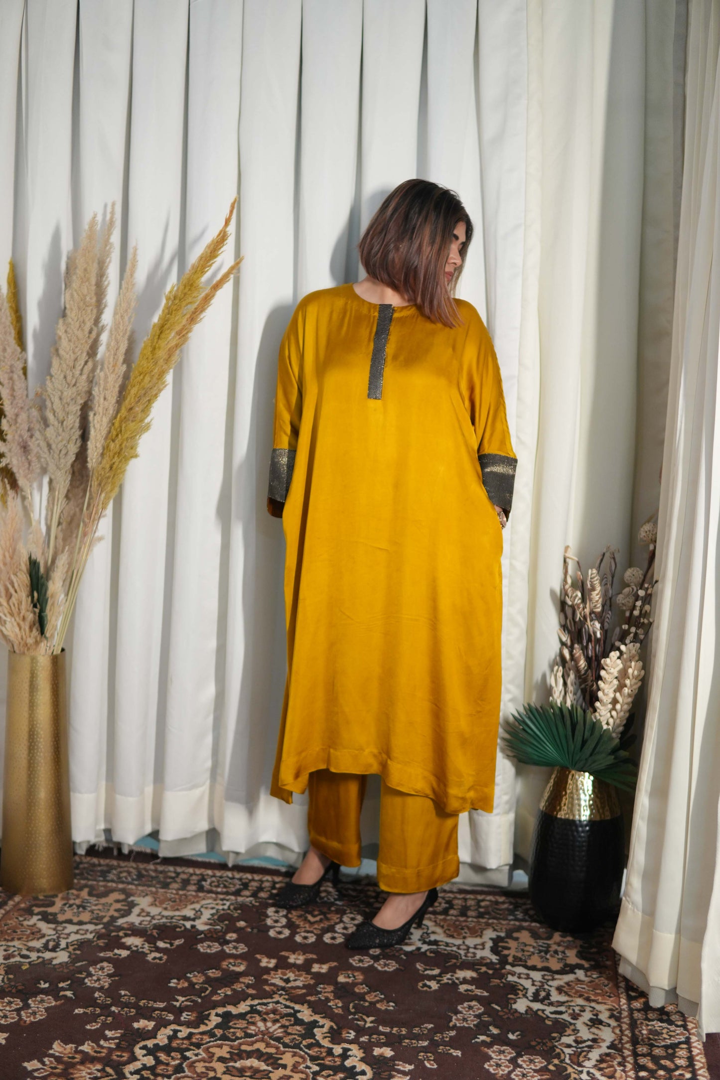 Suvarna Modal Silk Kurta Set