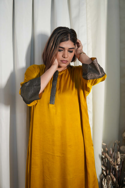 Suvarna Modal Silk Kurta Set