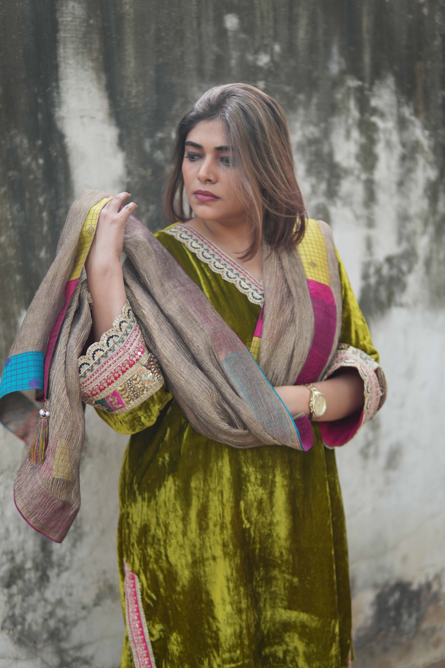 Khaas Dhoop Velvet Suit