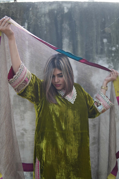 Khaas Dhoop Velvet Suit