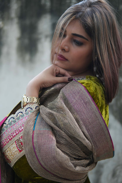 Khaas Dhoop Velvet Suit